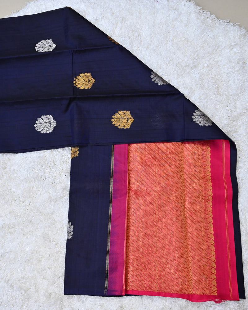 Nayana – Midnight Blue Sona Rupa Kanjivaram Silk Saree