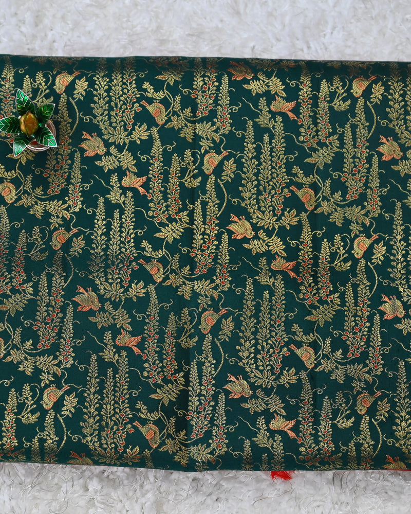 Aadhya – Green & Red Kanjivaram Silk Saree