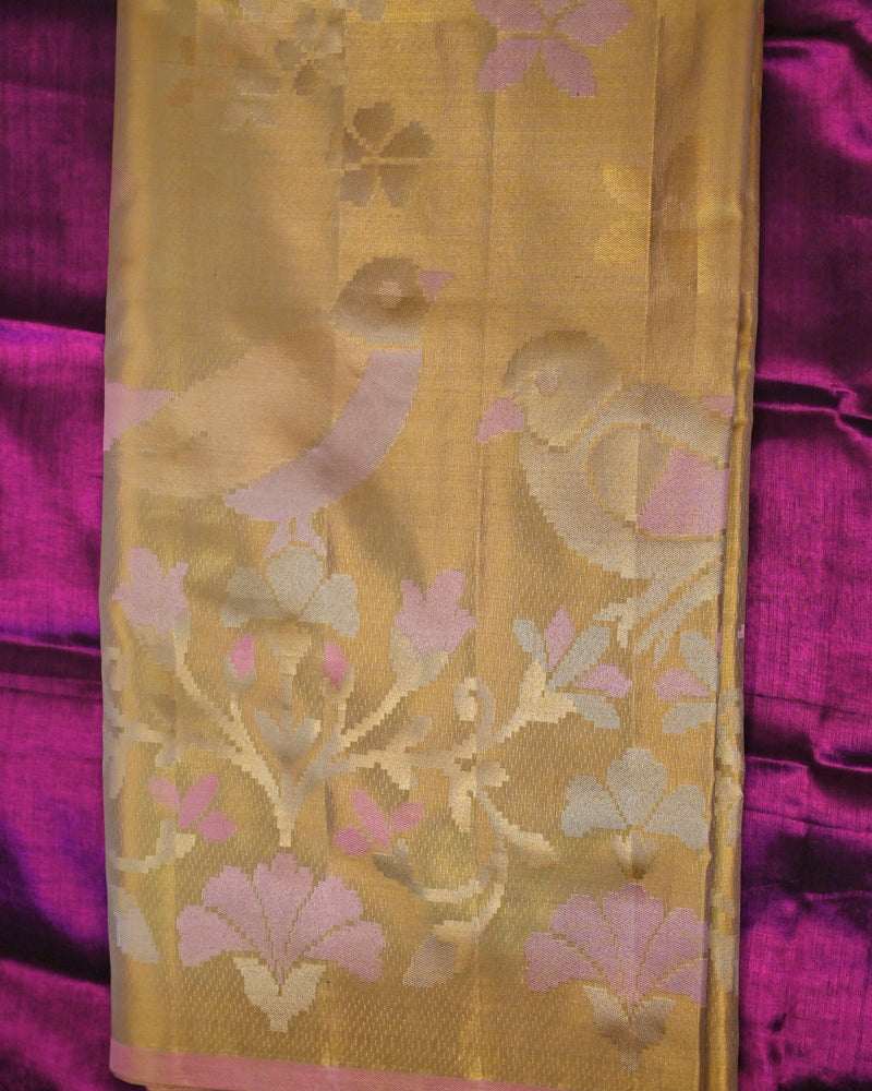 Aarunya – Ivory Gold & Pink Kanjivaram Silk Saree