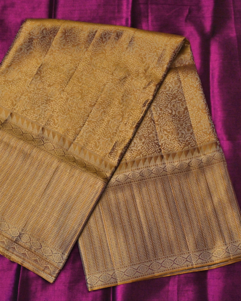 Harini – Gold Kanchipuram Tissue Silk Saree