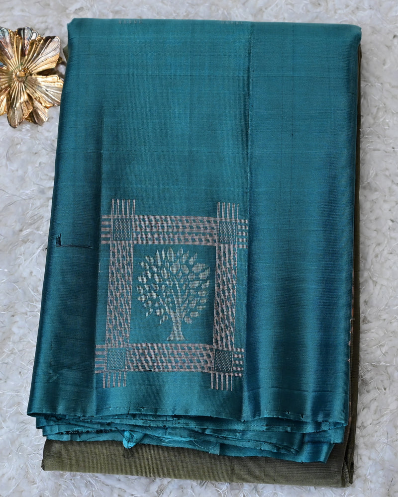 Aarmiya – Olive Green & Teal Venkatagiri Pure Silk Saree