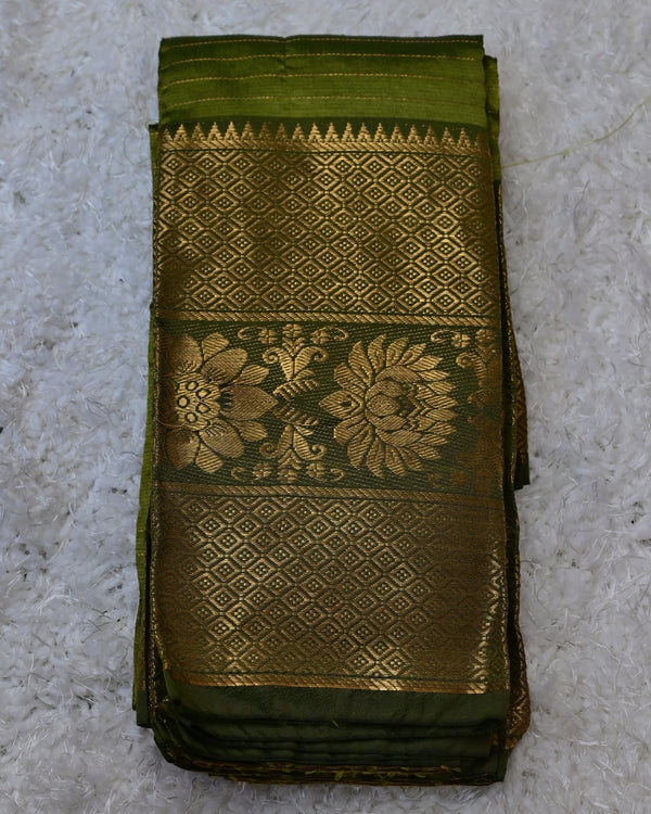Harinya – Pure Mangalagiri Silk by Cotton Saree in Parrot Green with Zari Highlights