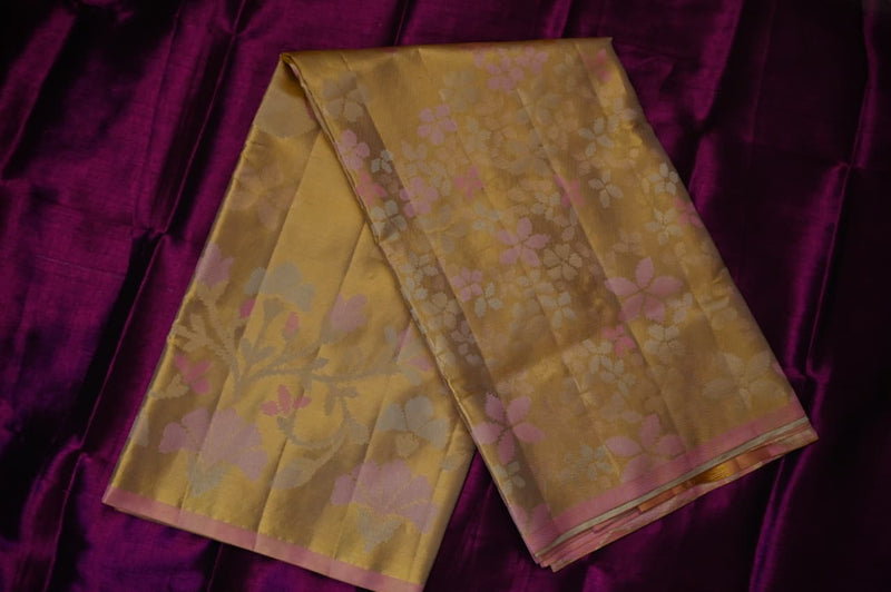 Off-White, Pink & Gold Contemporary Tissue Kanjivaram Saree