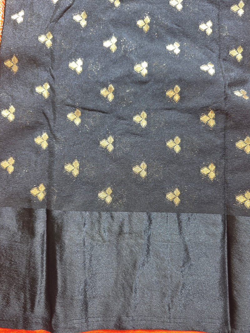 Crepe Saree with Contrast Blouse , Rich Pallu and Satin Border