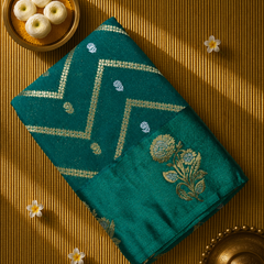 Crepe Saree with Contrast Blouse , Rich Pallu and Satin Border