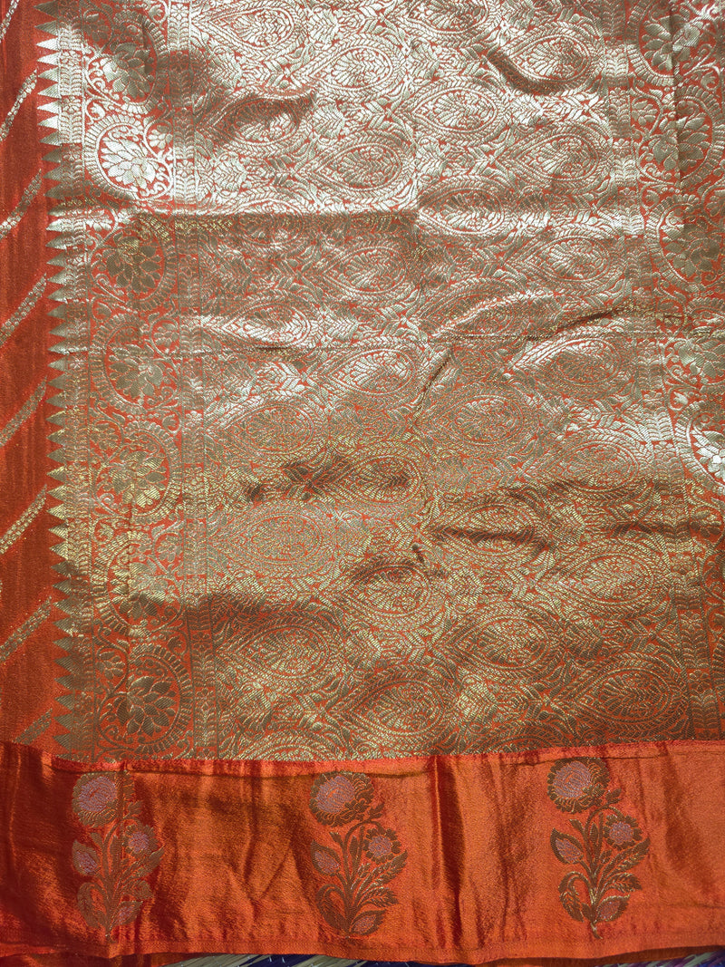 Crepe Saree with Contrast Blouse , Rich Pallu and Satin Border