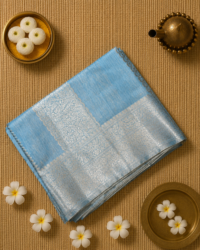 Tussar Saree with Vertical Zari Weaving and Rich Pallu