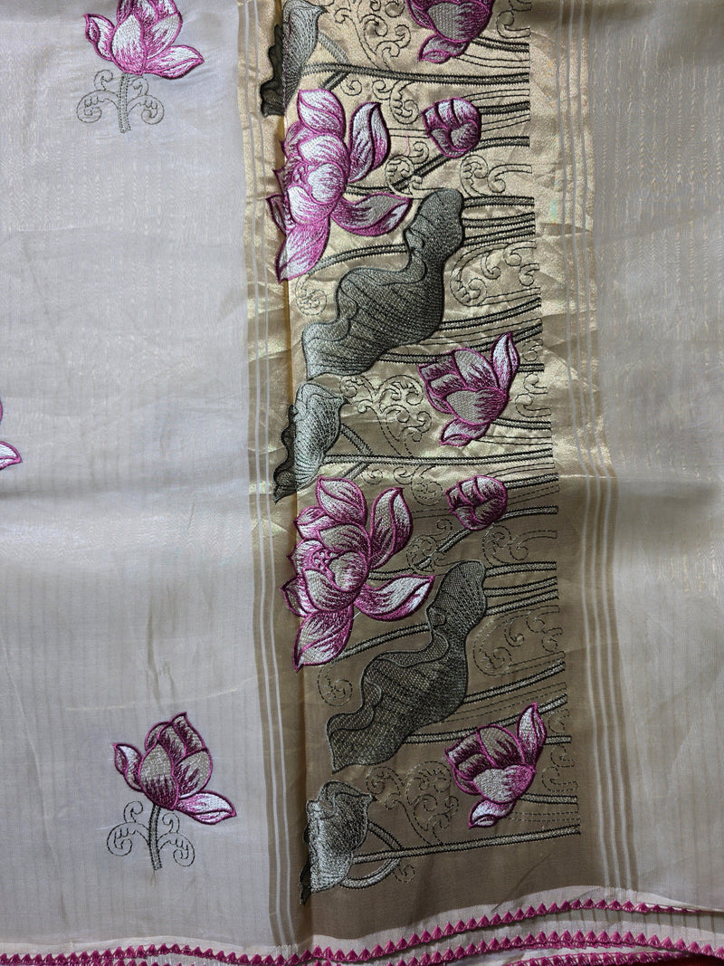 Kora Saree with all over Motifs and Tissue Blouse