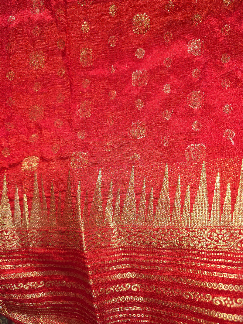 Premium Semi Mysore Crepe with Vintage Temple Border and Rich Pallu