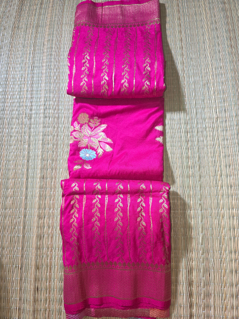Premium Semi Mysore Crepe with Woven Meena Butis and Rich Pallu