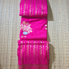 Premium Semi Mysore Crepe with Woven Meena Butis and Rich Pallu