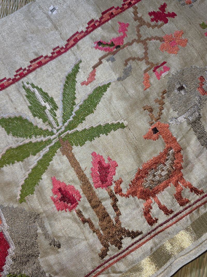 Pure Handloom Tussar Silk Saree with Embroidery and sequins in Muslin Pallu