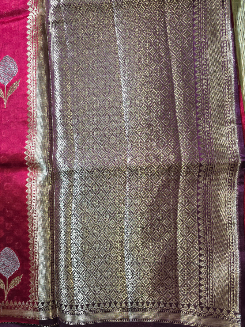 Red Pure Kora Silk Saree with Contrast Blouse and Plallu