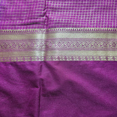Premium Semi Mysore Crepe with Vintage Checks and Gap Border
