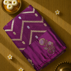 Crepe Saree with Contrast Blouse , Rich Pallu and Satin Border
