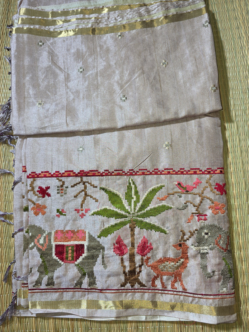 Pure Handloom Tussar Silk Saree with Embroidery and sequins in Muslin Pallu